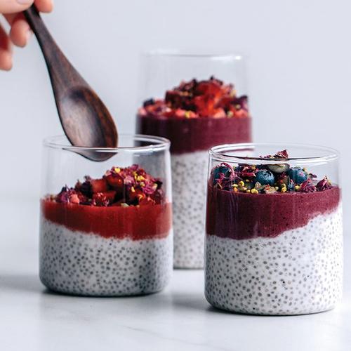 RECIPE: Antioxidant Berry Compote Chia Pudding