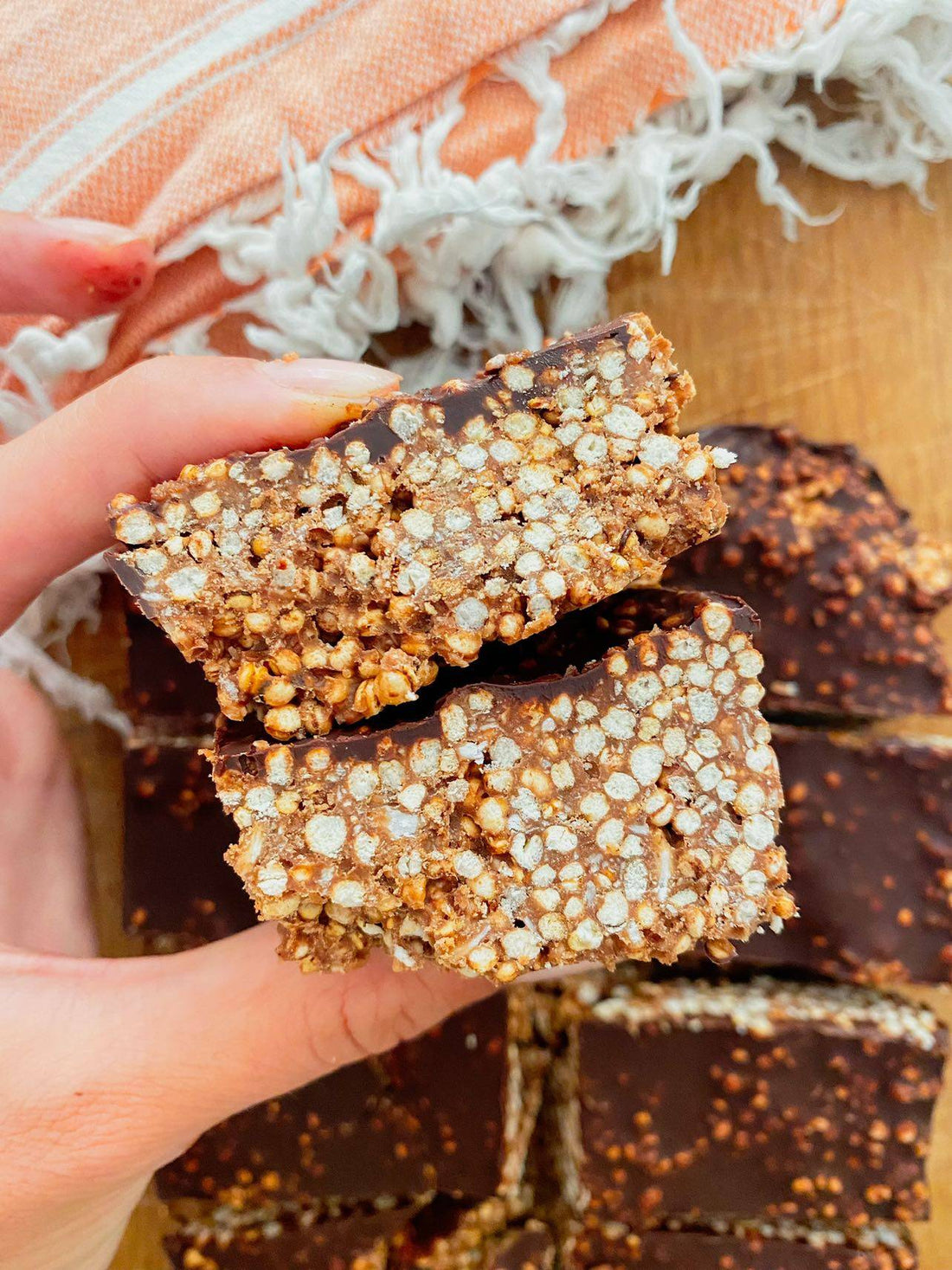 Choc Collagen Quinoa Crisps